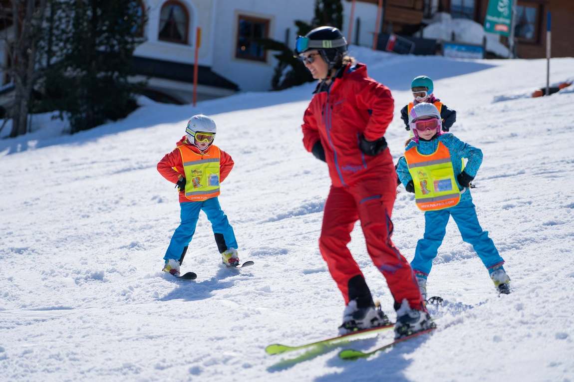 fun & pro ski school photo 1