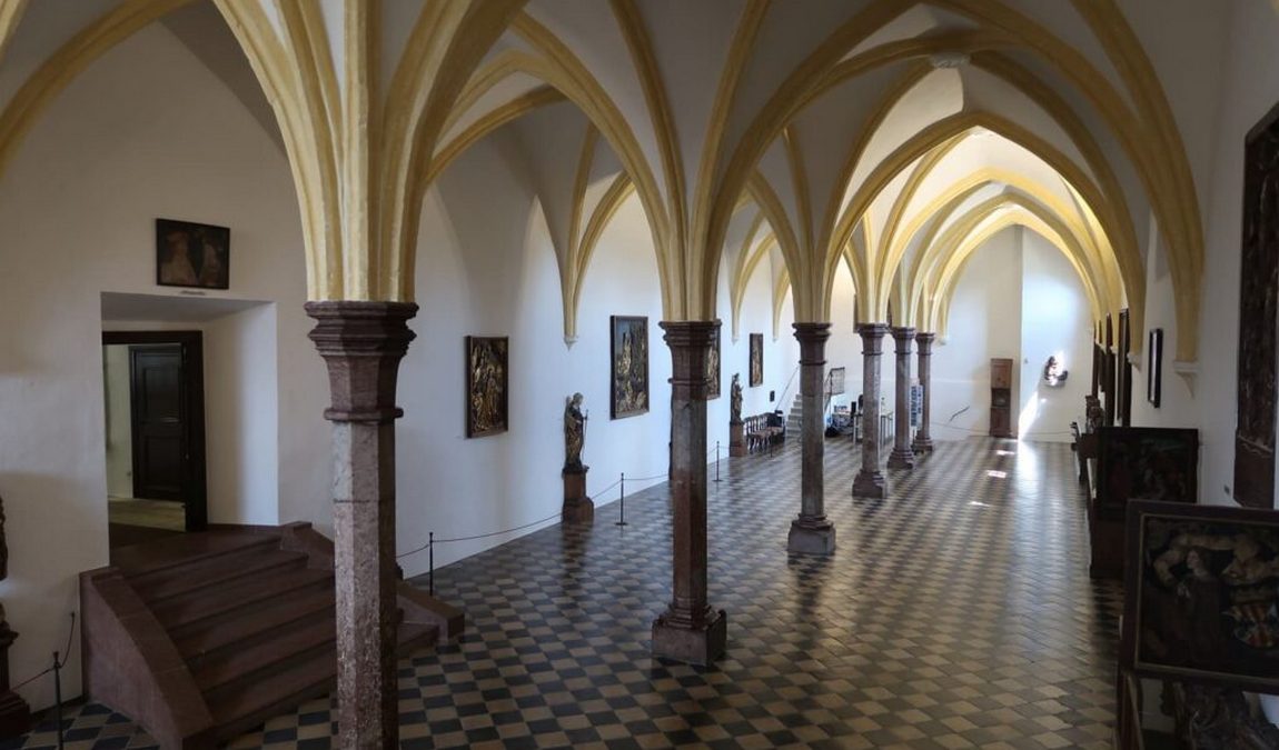 berchtesgaden castle photo 1