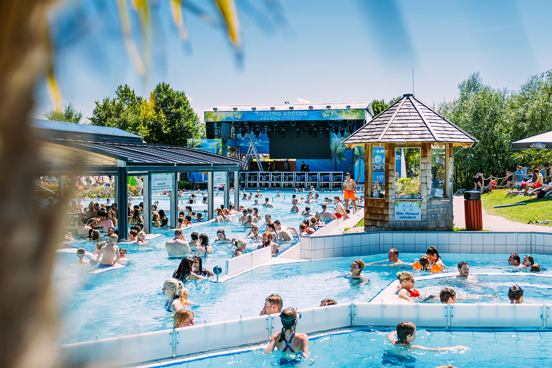 galaxy water park photo 3