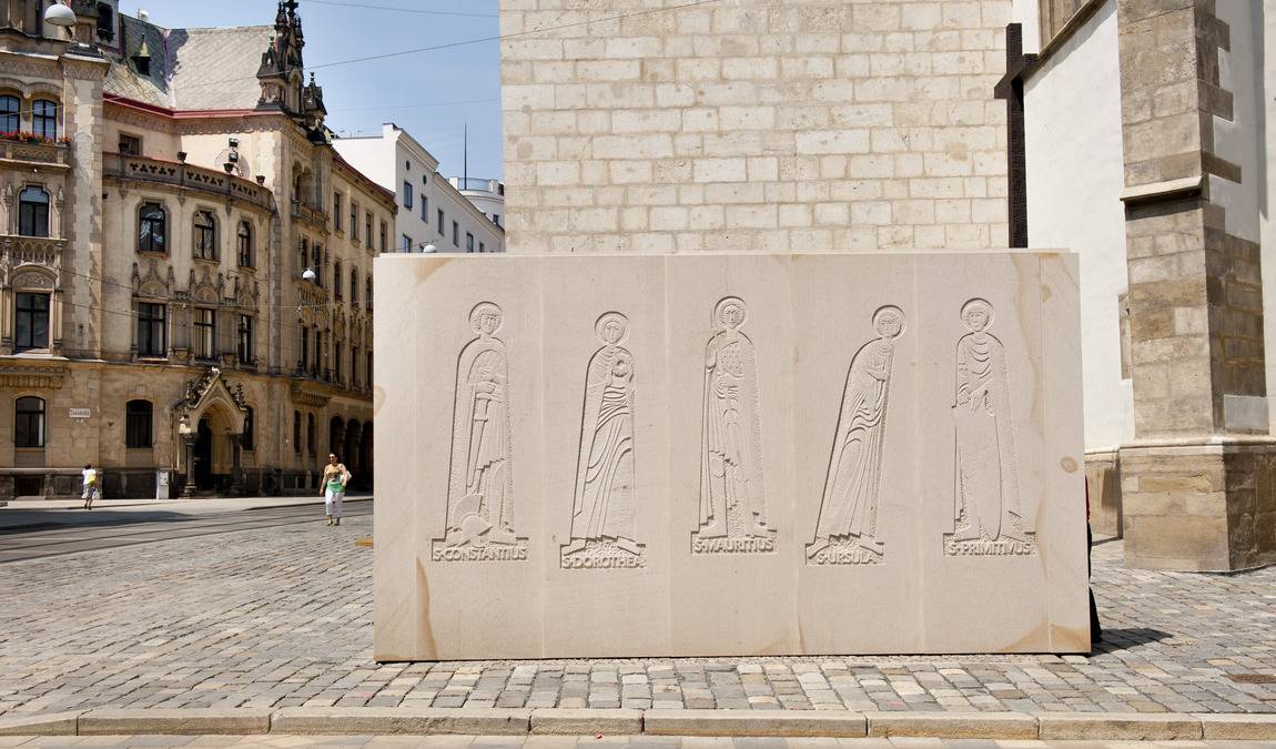 ossuary at the church of st james photo 10