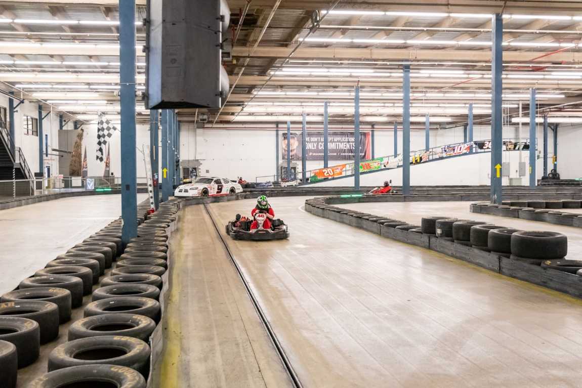 the pit indoor karting photo 4