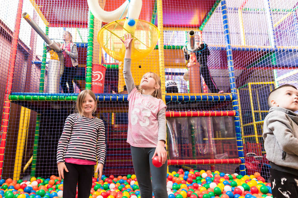 halligalli indoor play centre photo 1