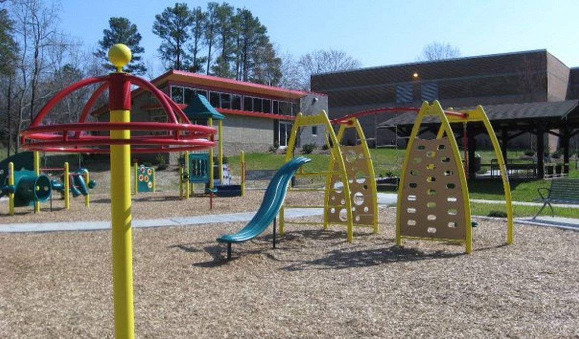 campus hills park photo 1