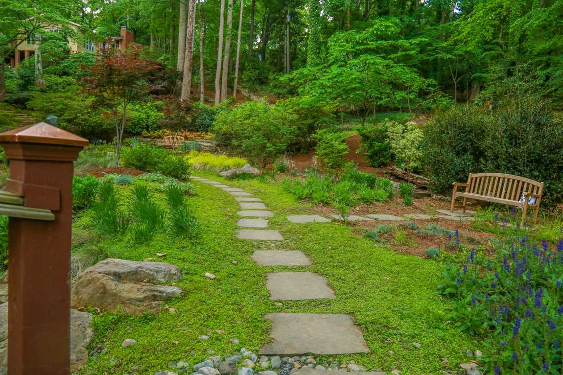 serenity garden photo 6