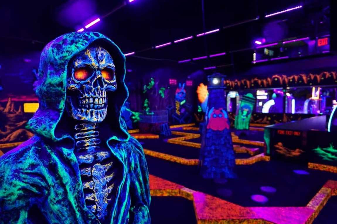 monster mini golf photo 1