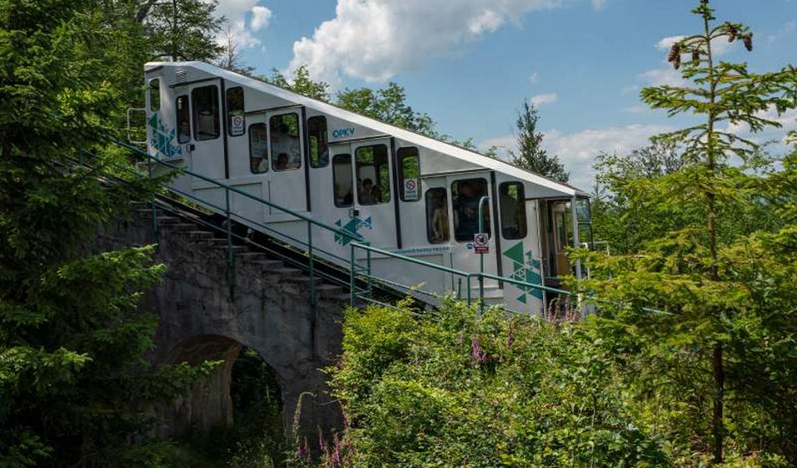 diana observation tower photo 4