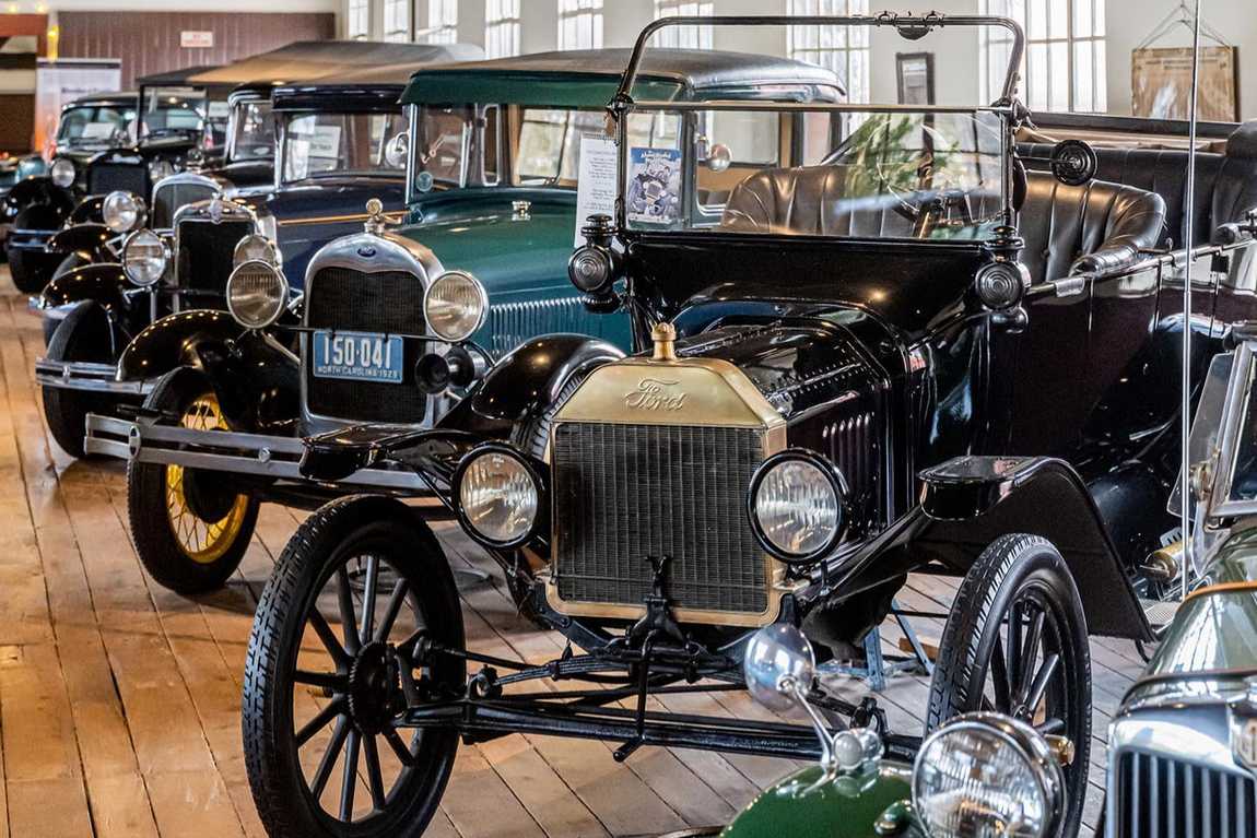 estes-winn antique car museum photo 3