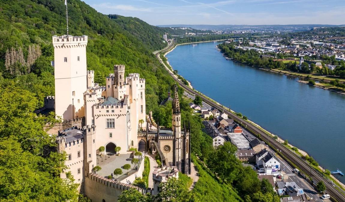 stolzenfels castle photo 2