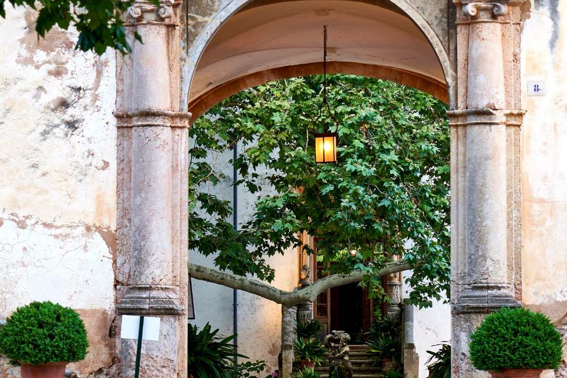 jardines de alfabia photo 1