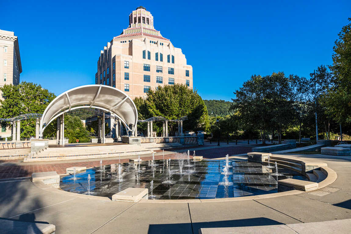 splashville water play fountain photo 1