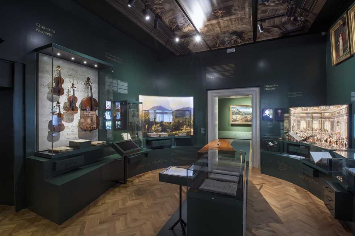 lobkowicz palace photo 3