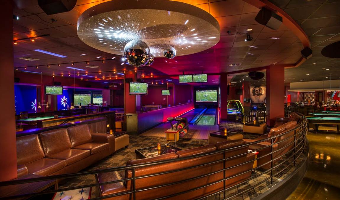 kings bowl-north hills photo 2