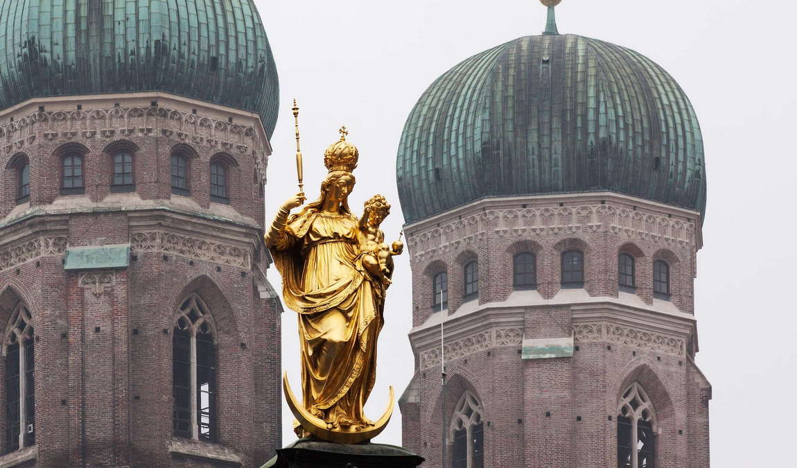 frauenkirche photo 3