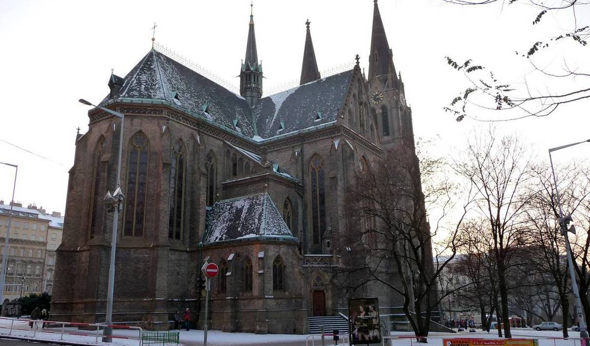 church of st ludmila photo 2