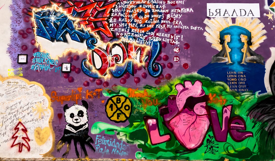 john lennon wall photo 3