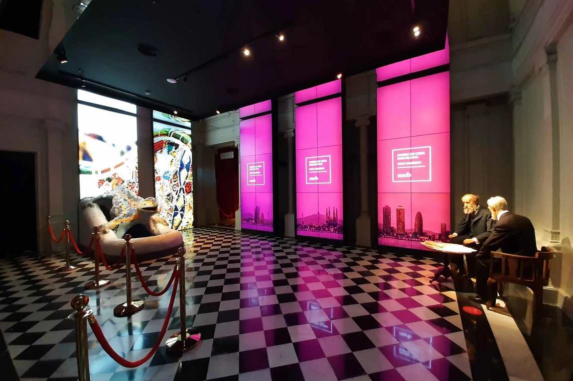 wax museum of barcelona photo 2