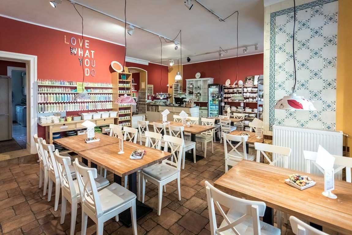 ceramics studio paint your style photo 2