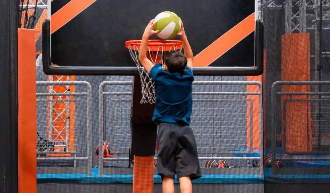 sky zone trampoline park photo 5