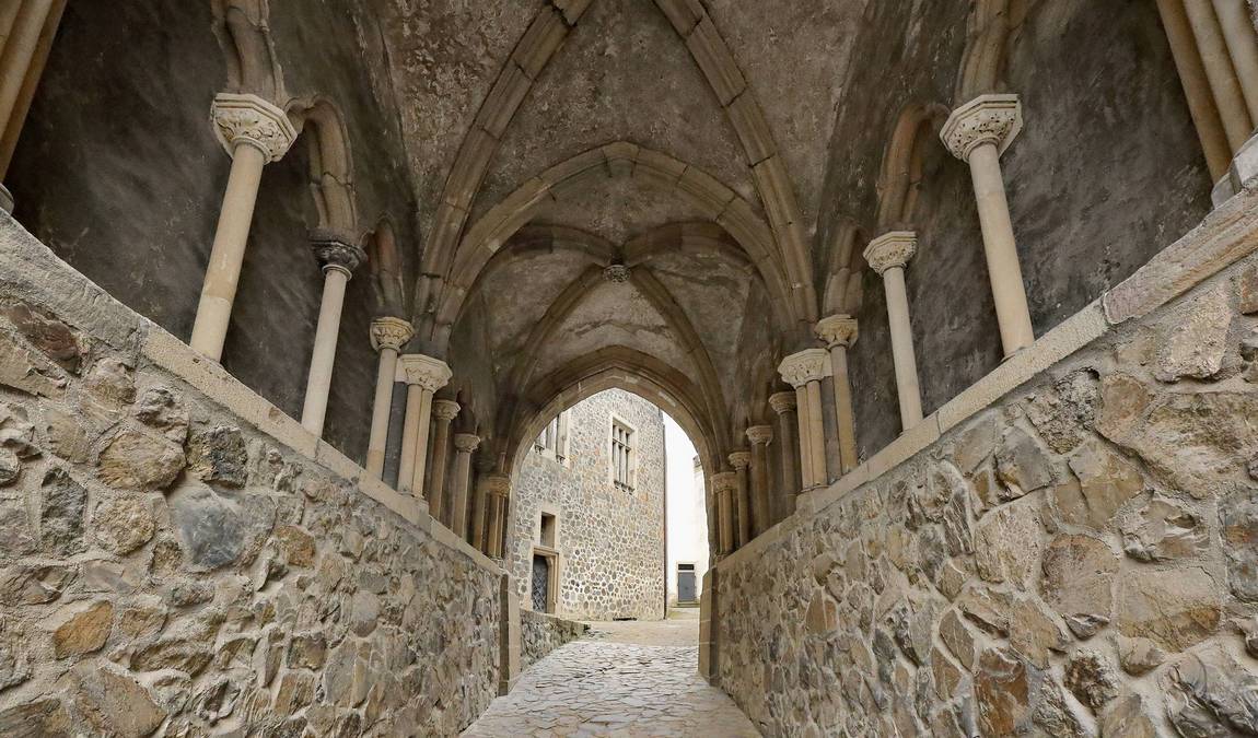 krivoklat castle photo 12