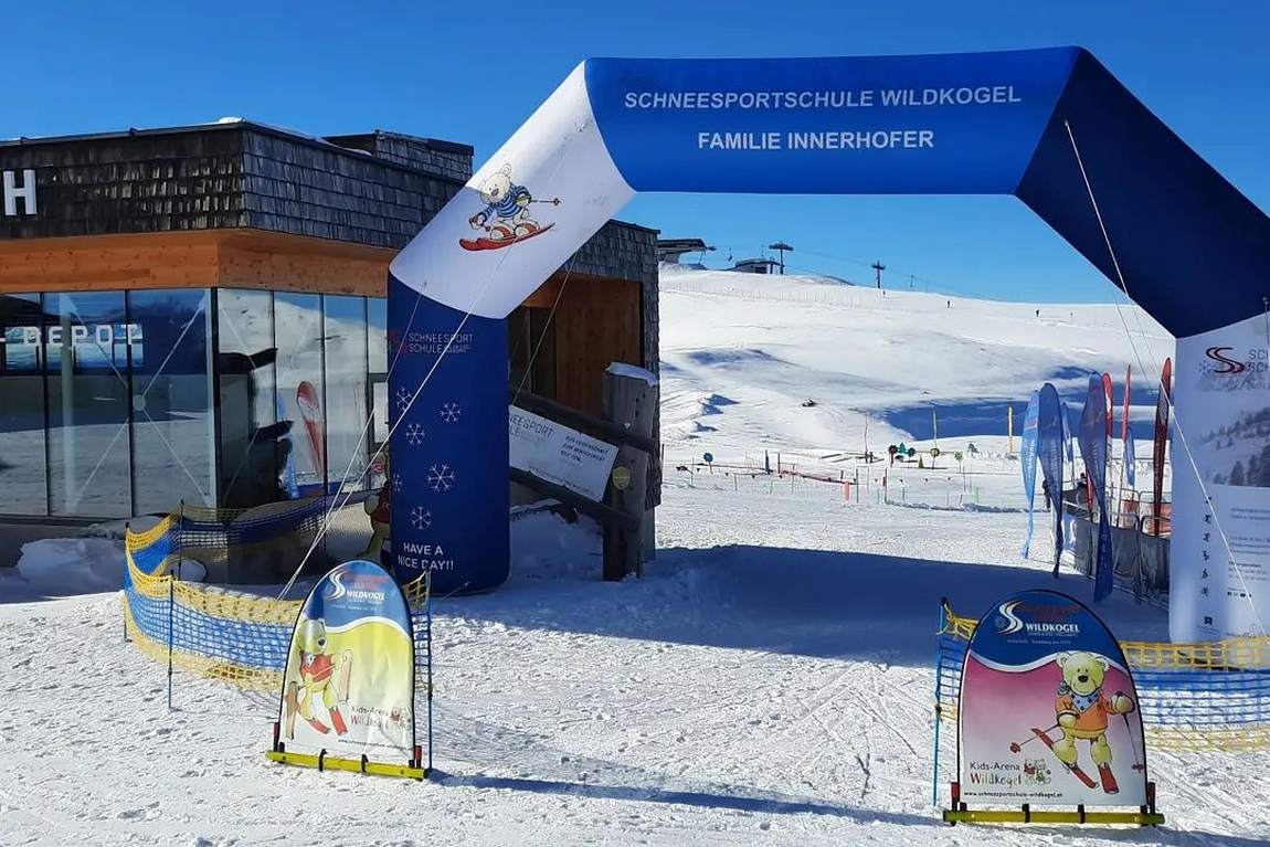 schneesportschule wildkogel ski school photo 1