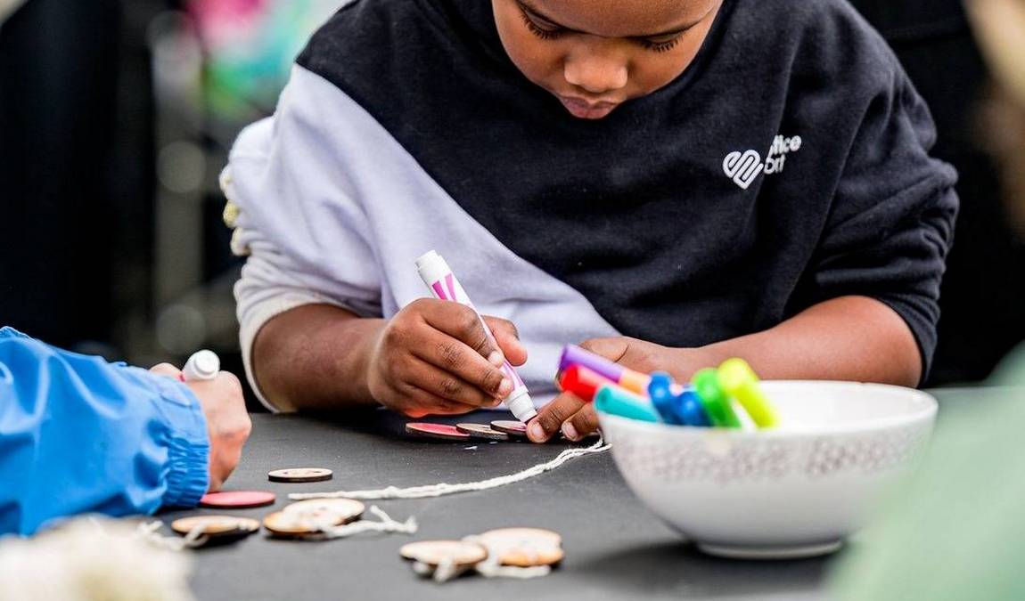 center for art & crafts at jaycee park photo 5