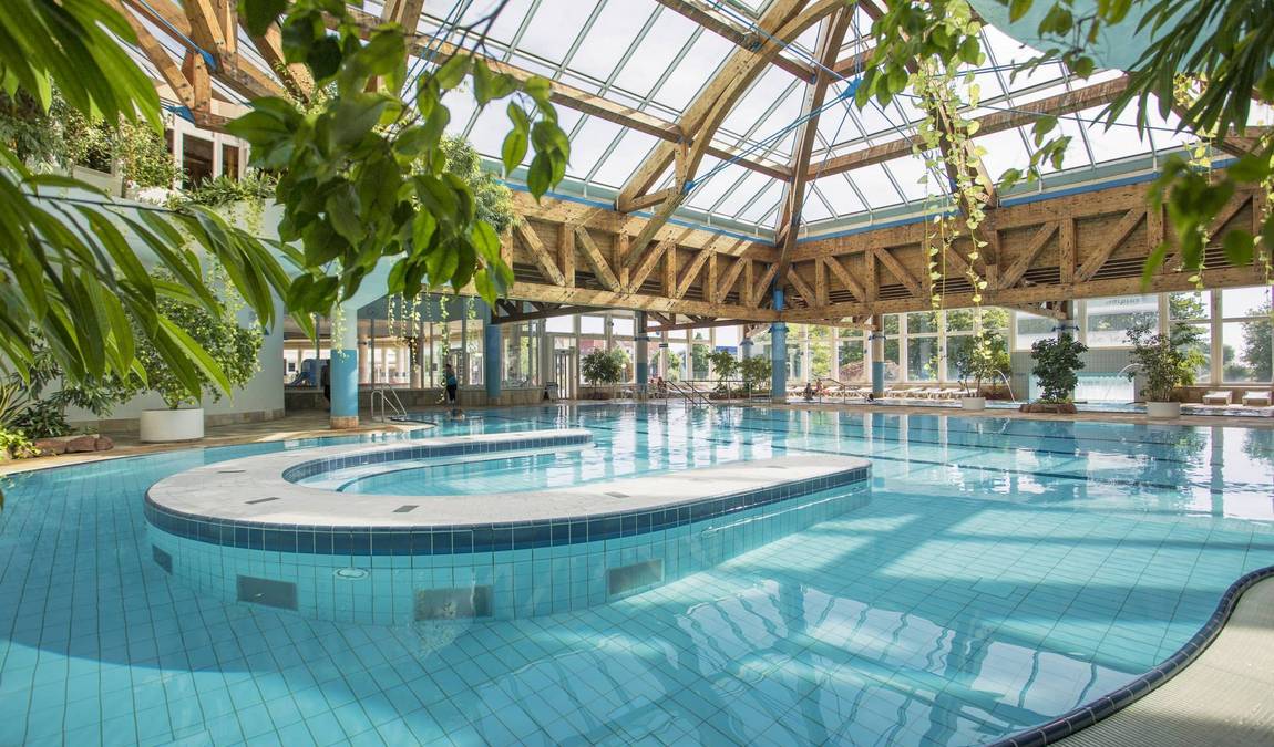 spa and leisure pool 