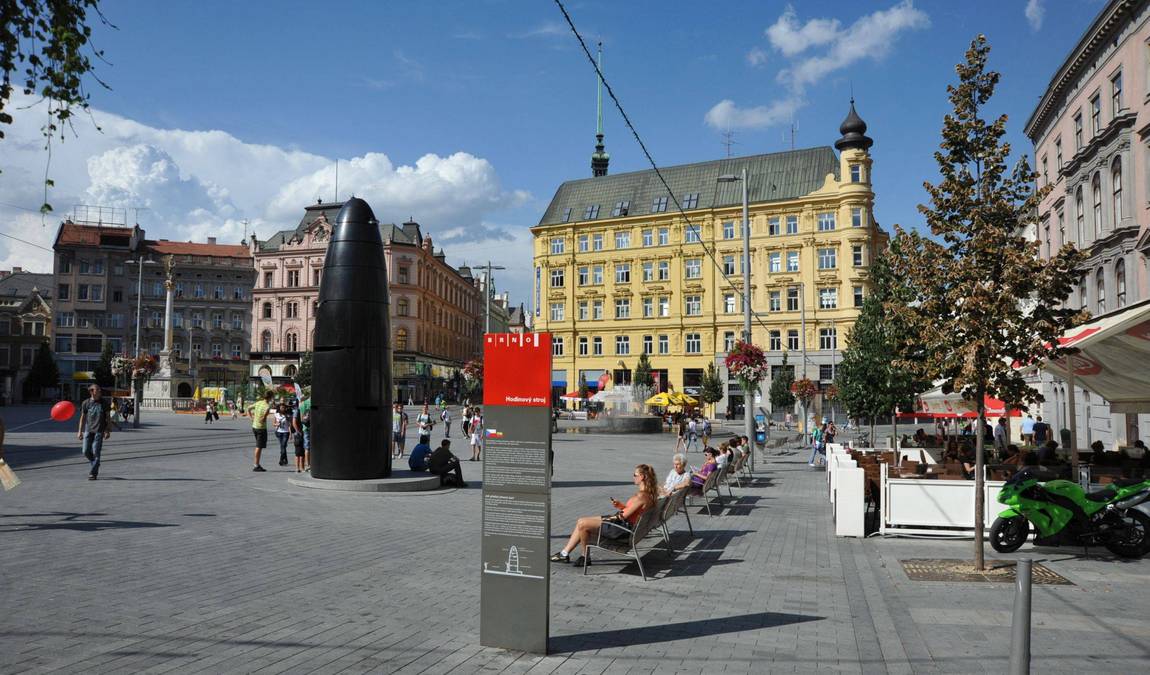 brno astronomical clock photo 3