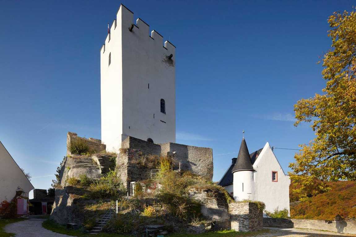 sterrenberg castle photo 2