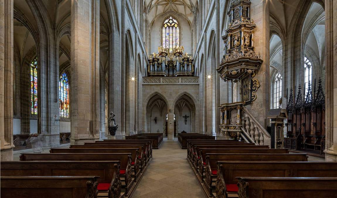 st barbara's cathedral photo 3