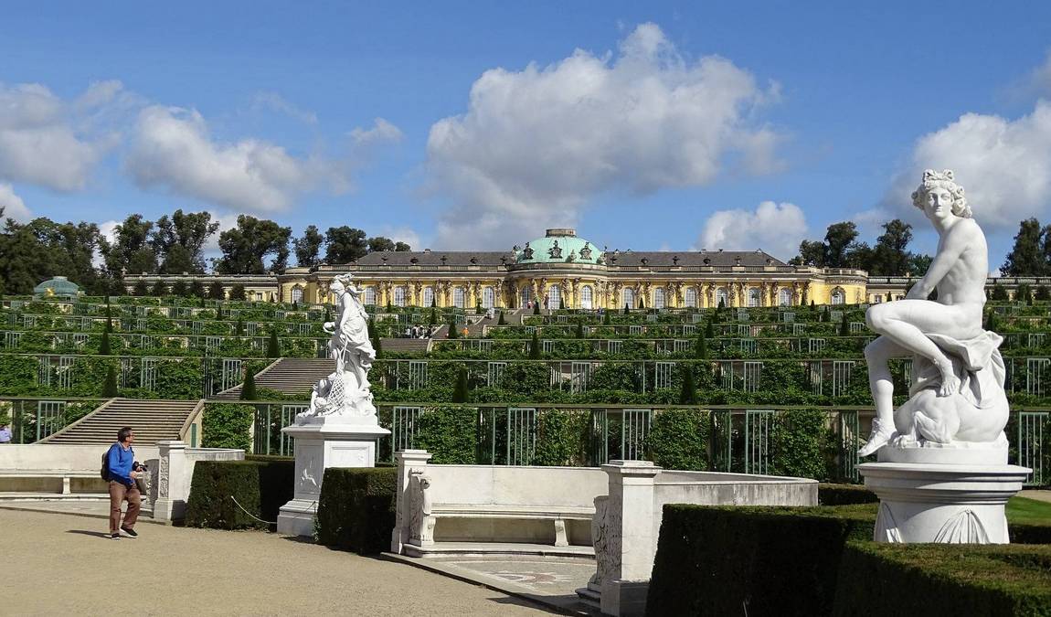 sanssouci palace photo 6