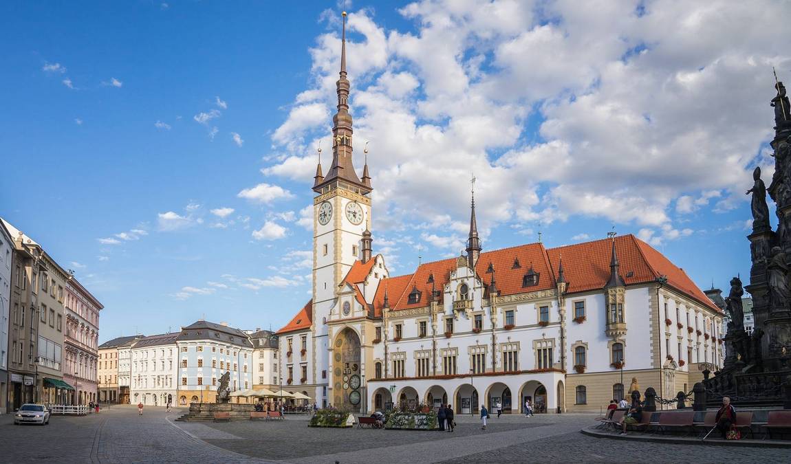 olomouc astronomical clock photo 3