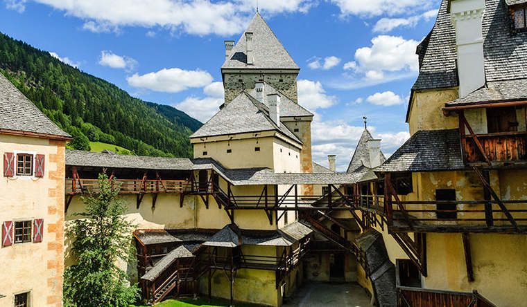 moosham castle photo 1