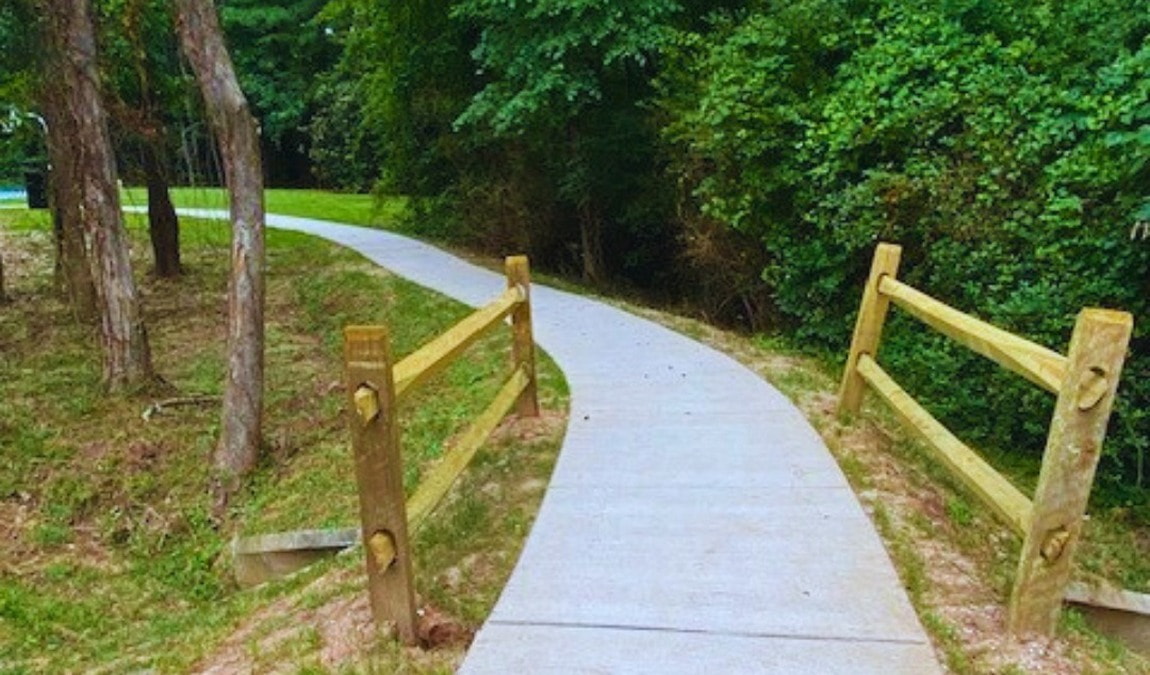 lakeview park photo 1