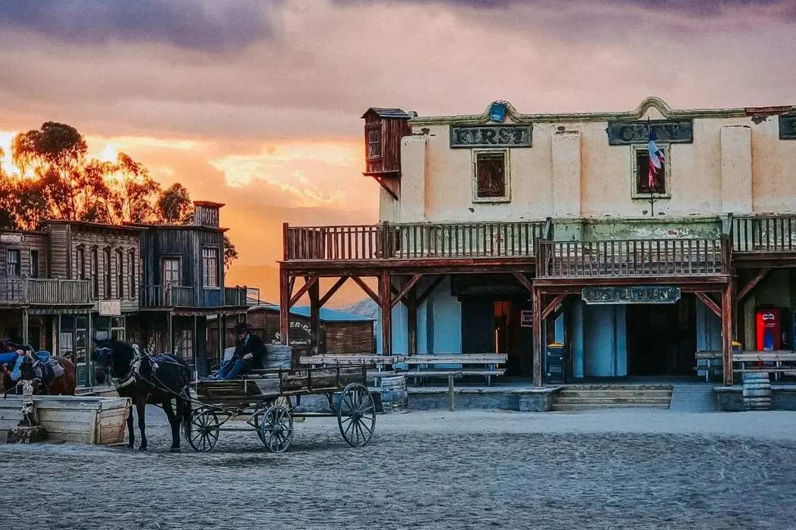 oasys minihollywood theme park photo 2