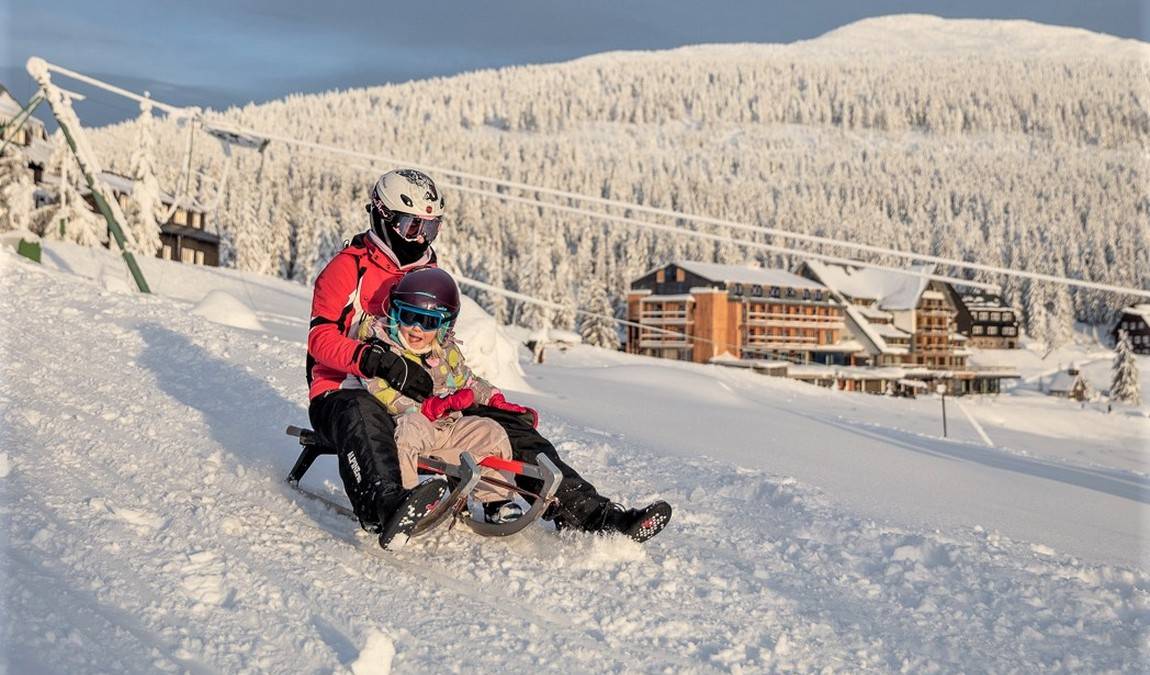 sledge slide track photo 1