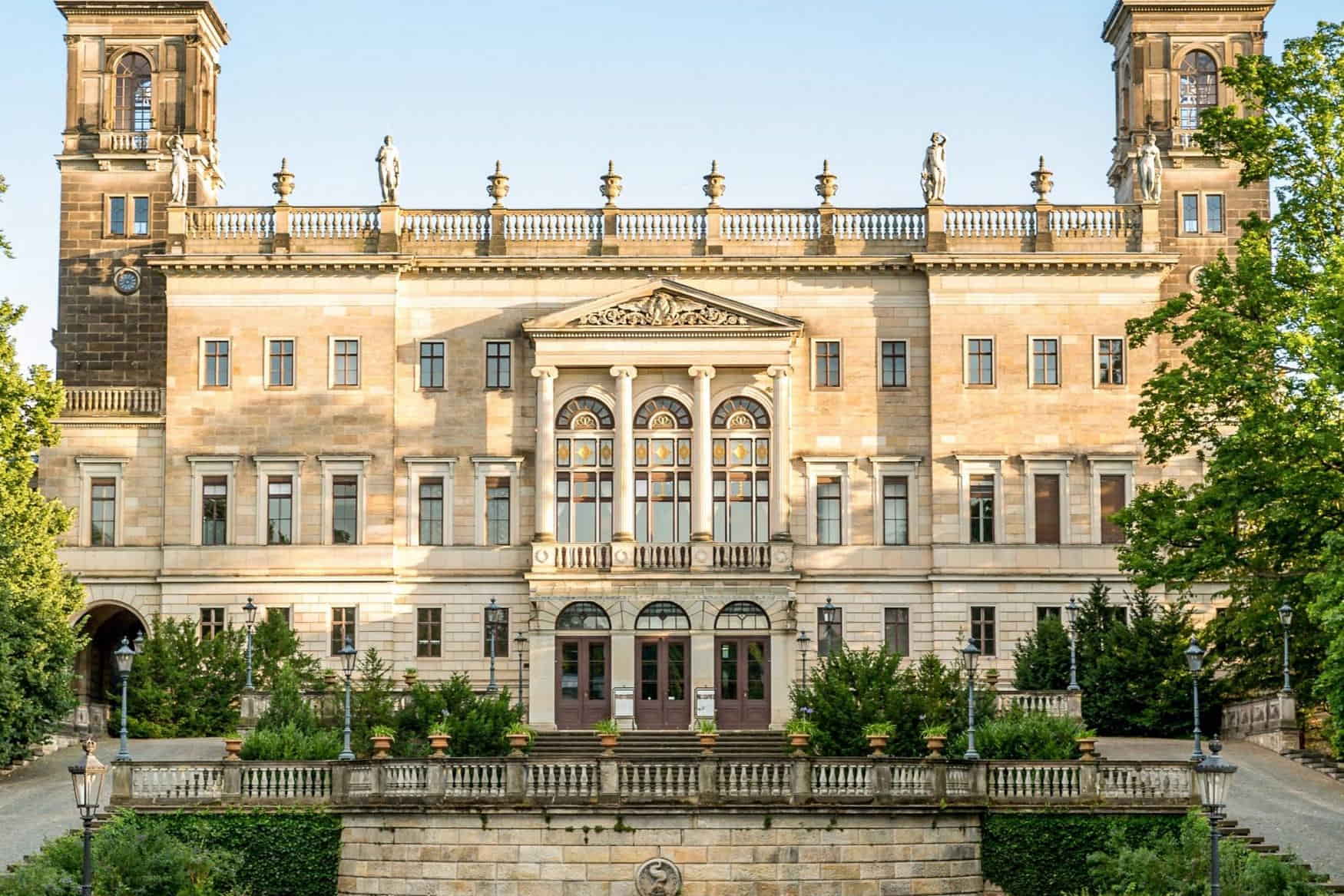 Albrechtsberg  Palace photo 1