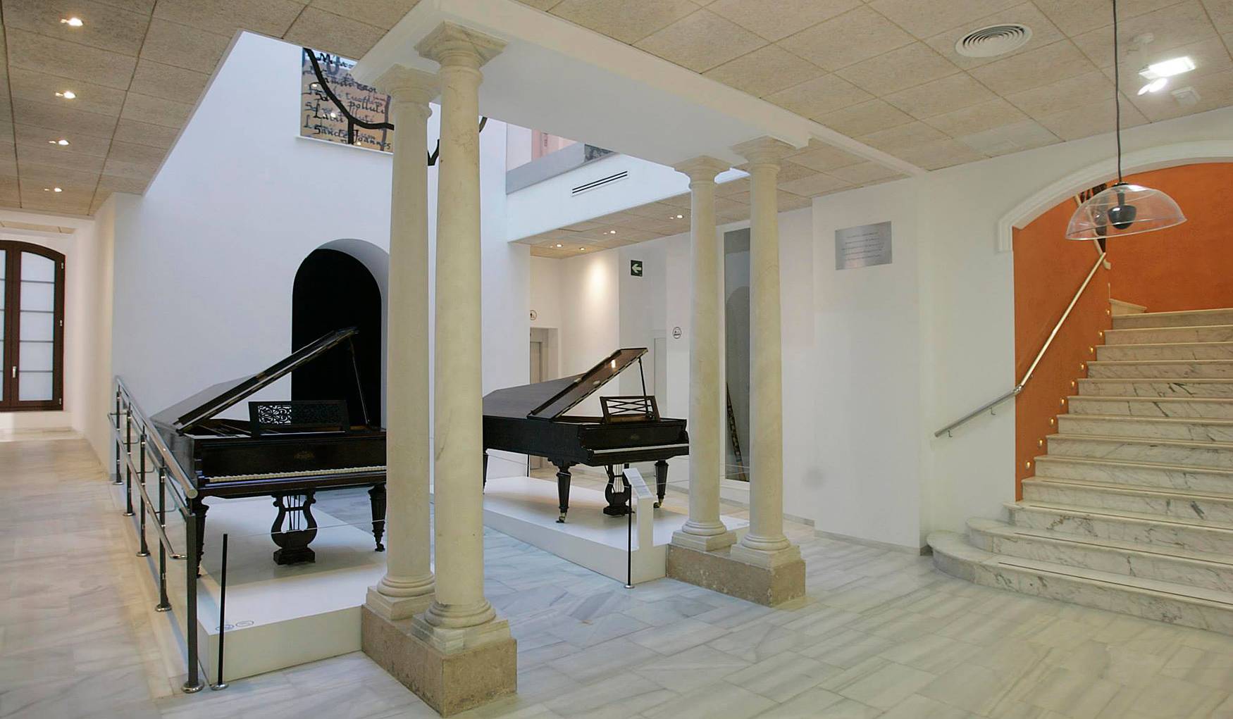 Interactive Museum of Music Malaga photo 1