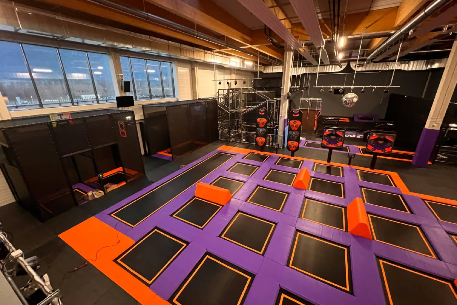Zahmer Kaiser Trampolinpark photo 1