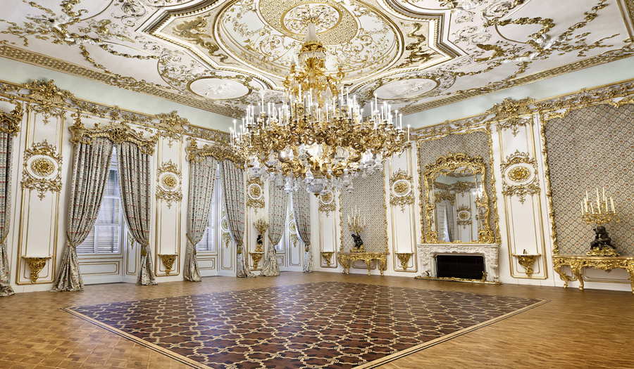 Liechtenstein Castle photo 1