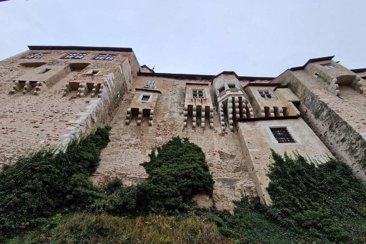 Pernstejn Castle photo 1