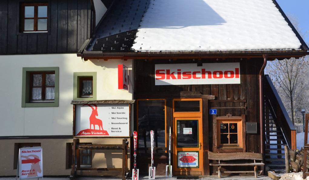 Ski School Alpin photo 1
