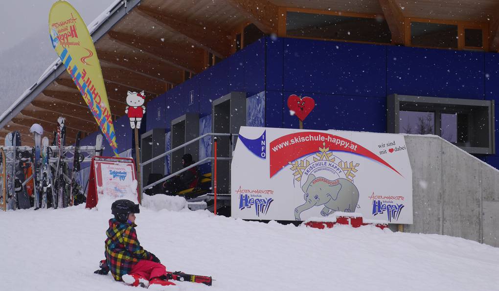 Happy Ski School photo 1
