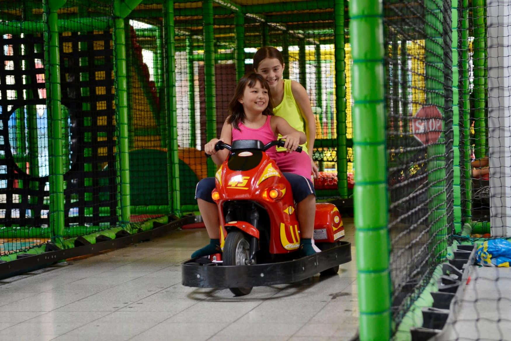 Toboga Bongo photo 1